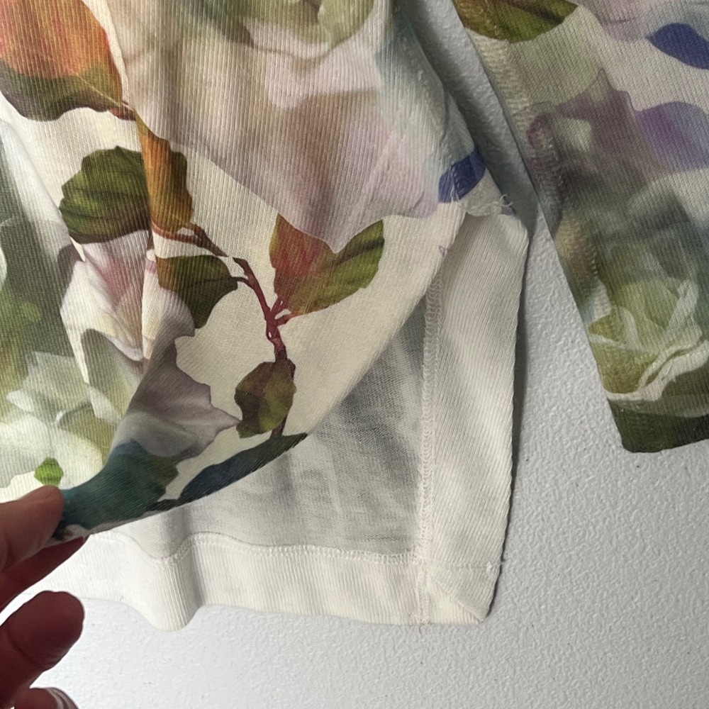 Soft Surroundings Watercolor Rose Floral Lightweight Knit Top Tunic Blouse XS - Picture 6 of 9